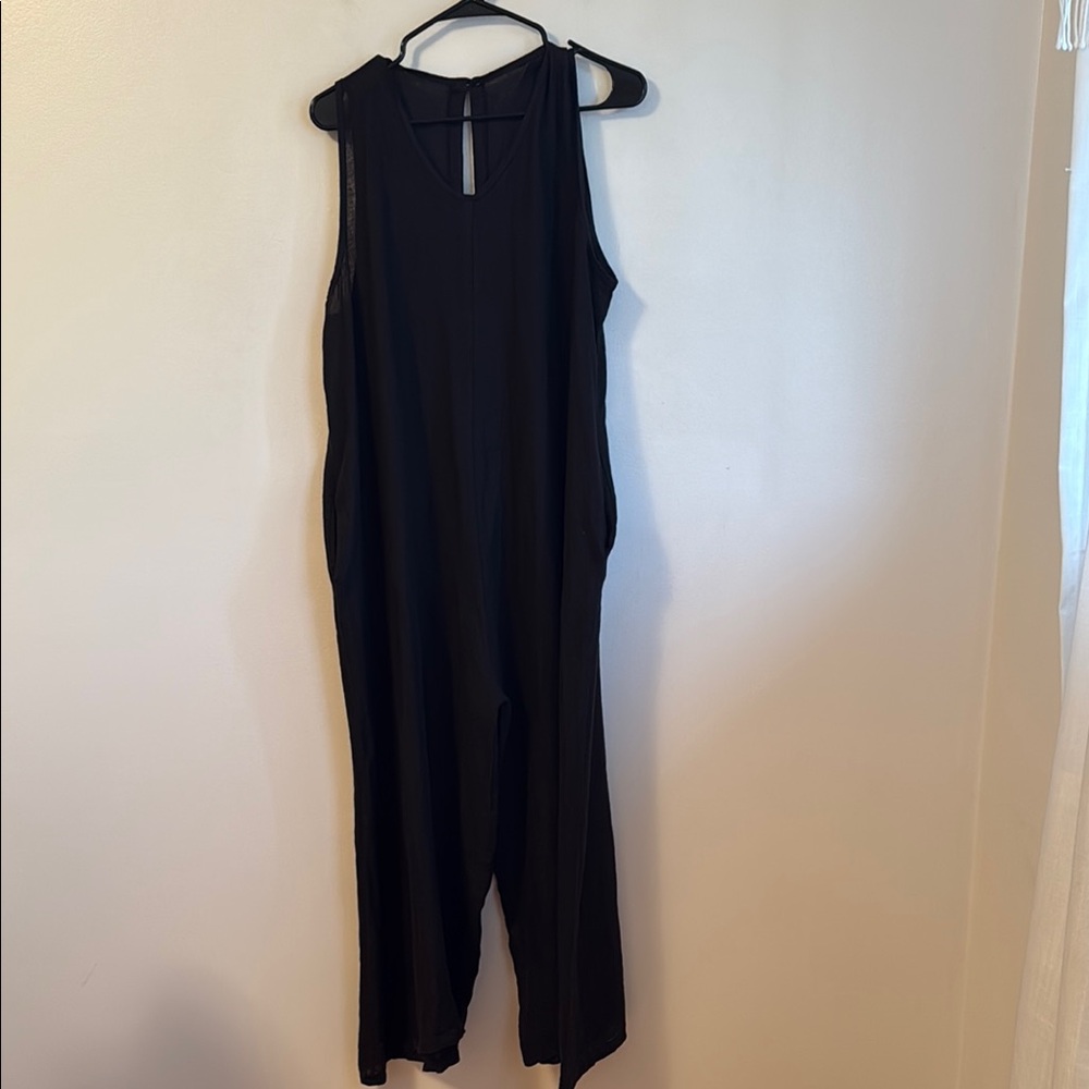 Women’s Like New oversized OS sheer black linen sleeveless jumpsuit